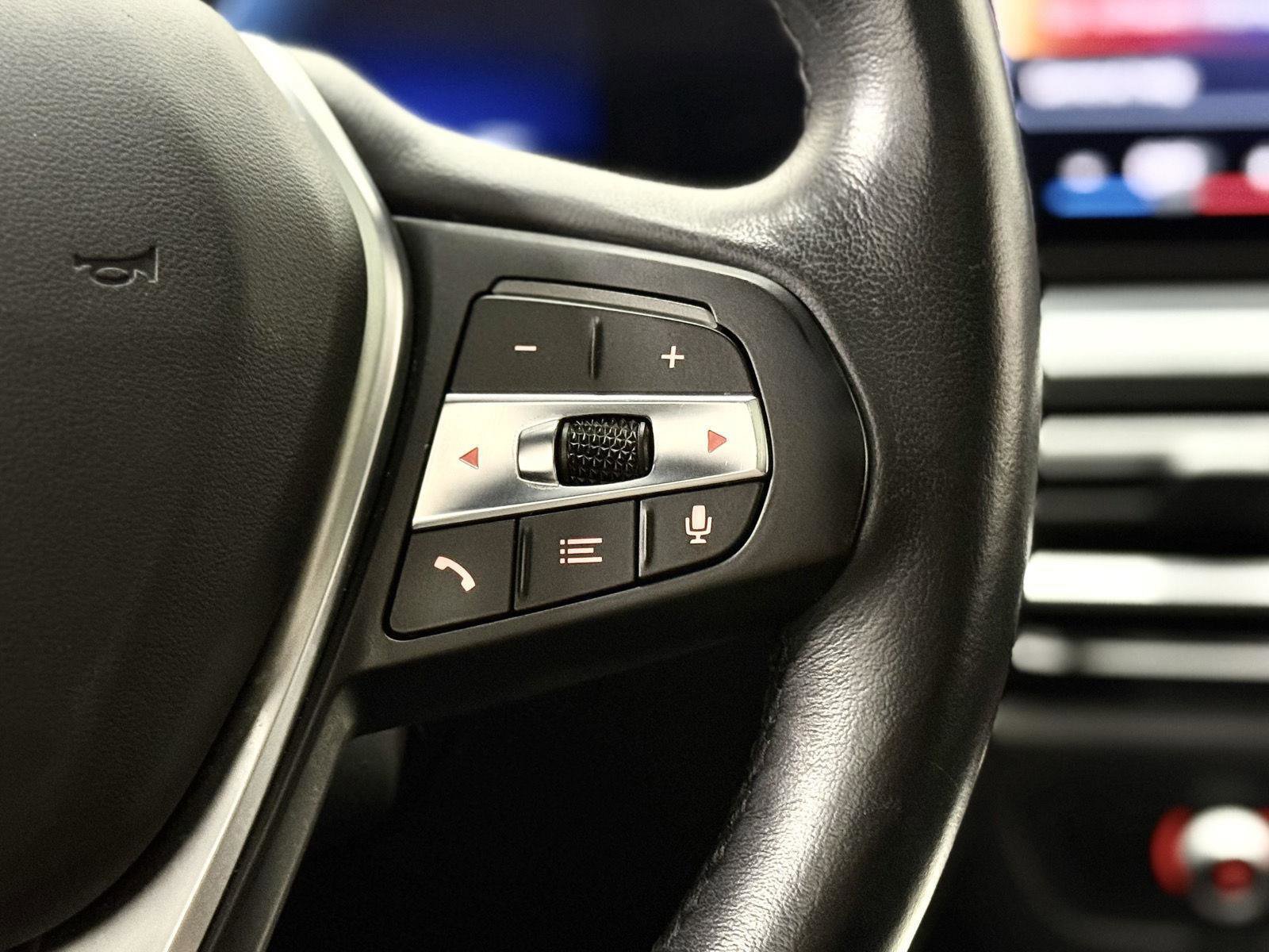 Used 2023 BMW i4 eDrive35 image 18