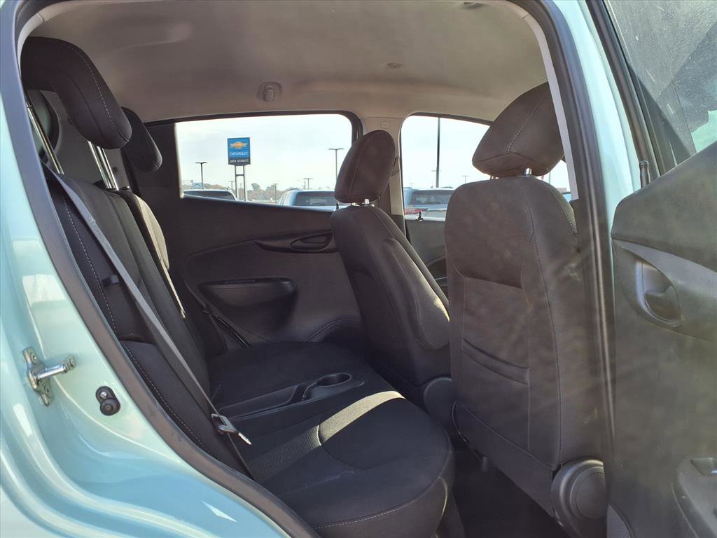 Used 2018 Chevrolet Spark LT image 21
