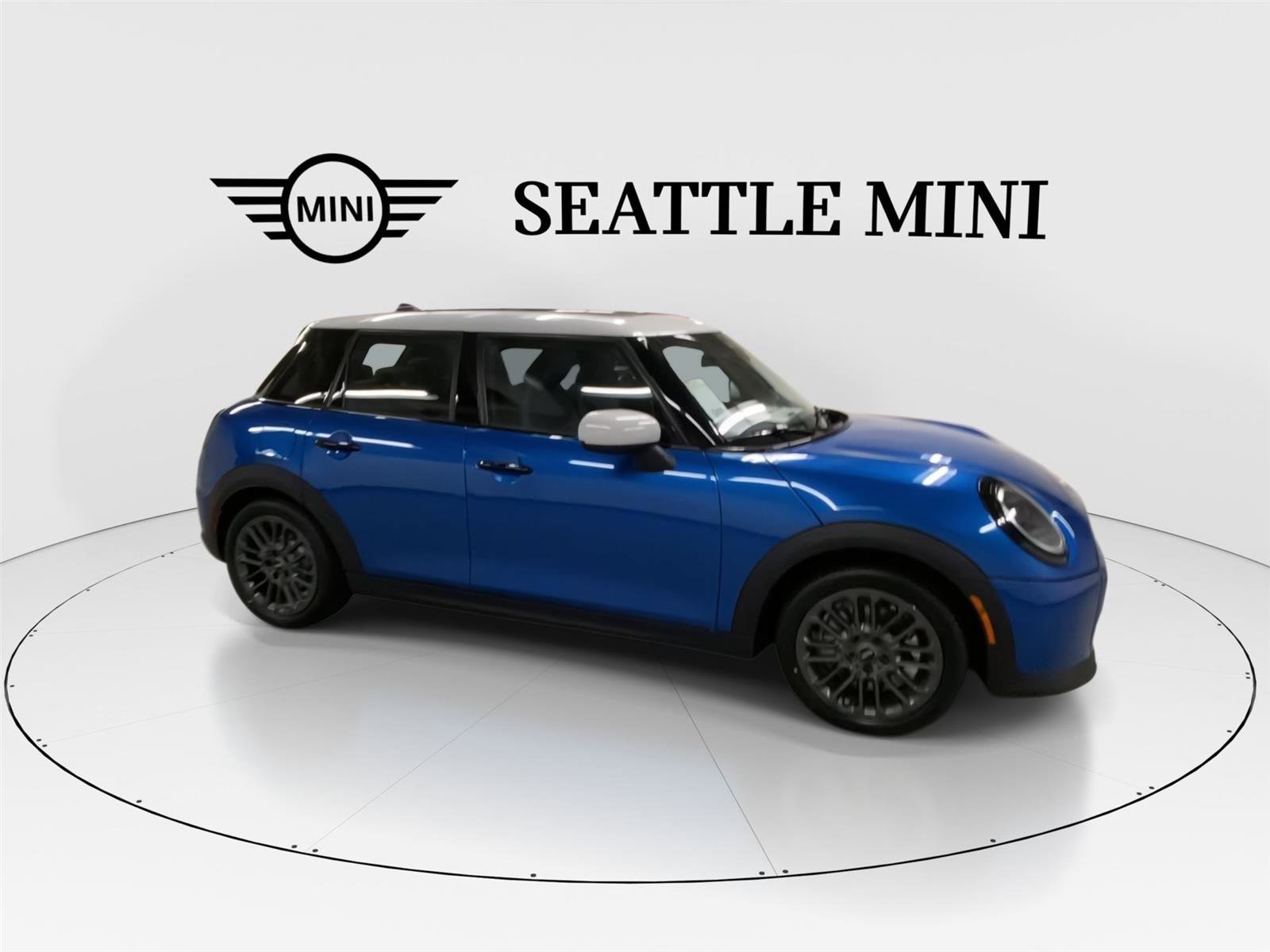 New 2026 MINI Cooper 4-Door Hardtop FWD image 13