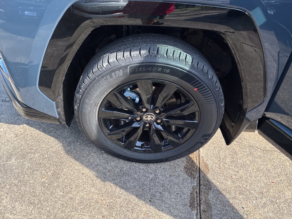 New 2026 Toyota RAV4 SE FWD image 32