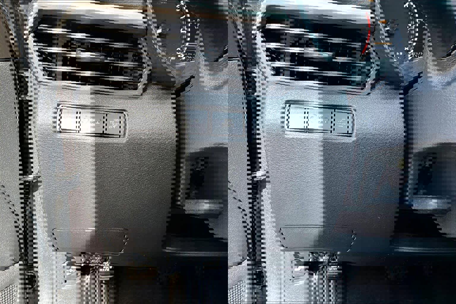 Certified 2021 Nissan Altima 2.5 SR image 32