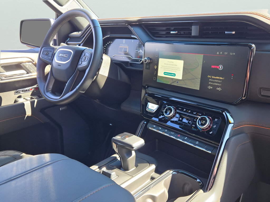 Certified 2025 GMC Sierra 1500 AT4 w/ AT4 Premium Package AWD/4WD image 8