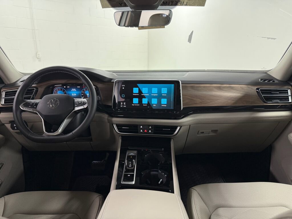 New 2026 Volkswagen Atlas SE image 11
