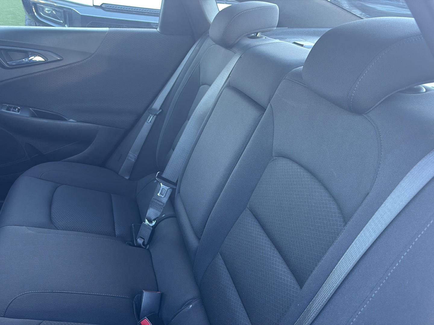 Used 2022 Chevrolet Malibu LT FWD image 22