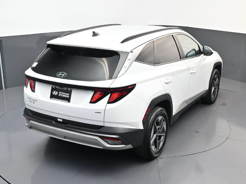 Certified 2025 Hyundai Tucson SEL AWD/4WD image 17