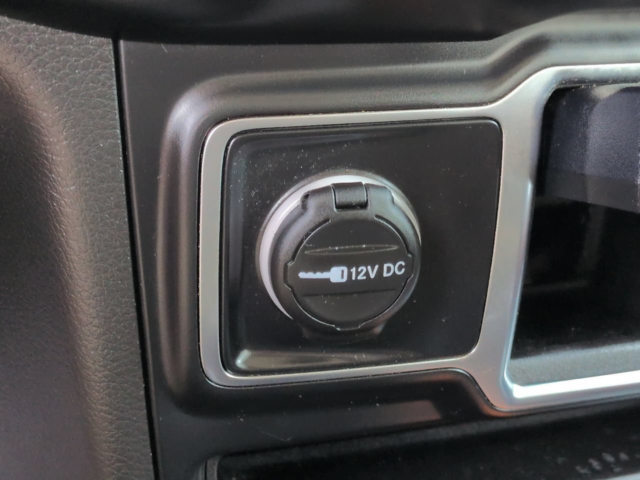 Used 2021 Jeep Gladiator Sport AWD/4WD image 21