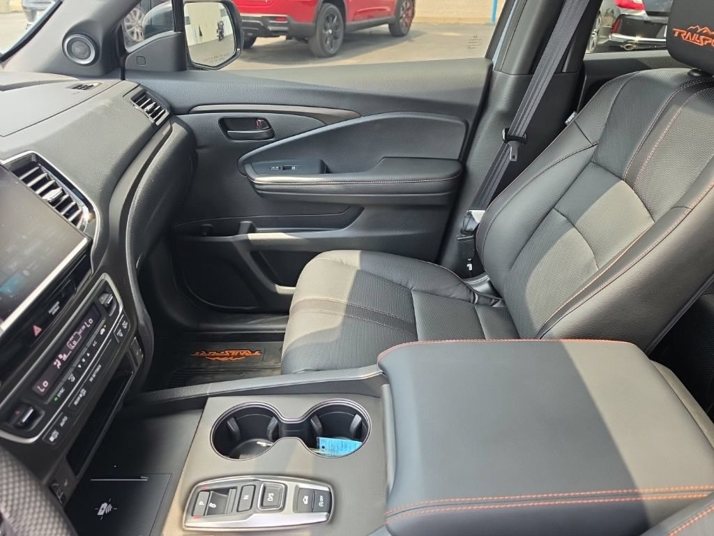 Certified 2025 Honda Ridgeline TrailSport image 25