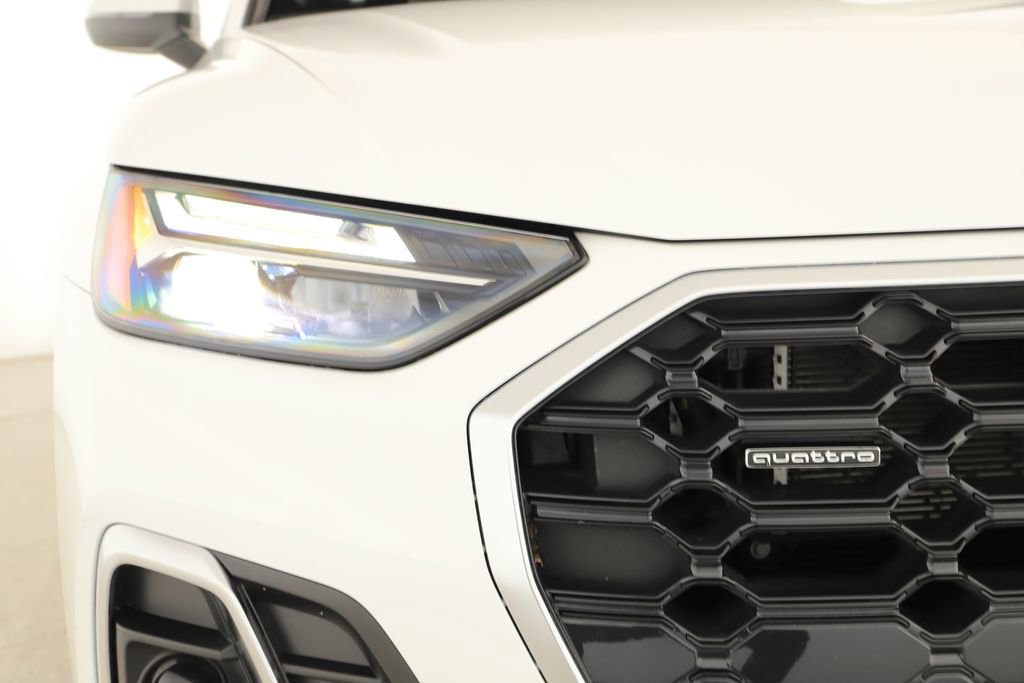 Certified 2022 Audi Q5 e Premium w/ Convenience Package image 32