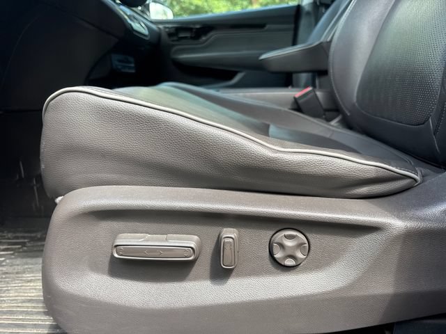 Used 2018 Honda Odyssey EX-L image 15