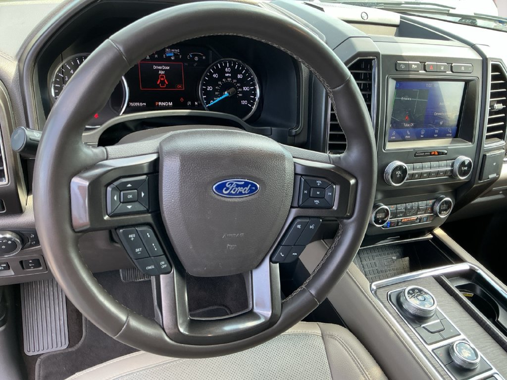 Used 2021 Ford Expedition Limited AWD/4WD image 12