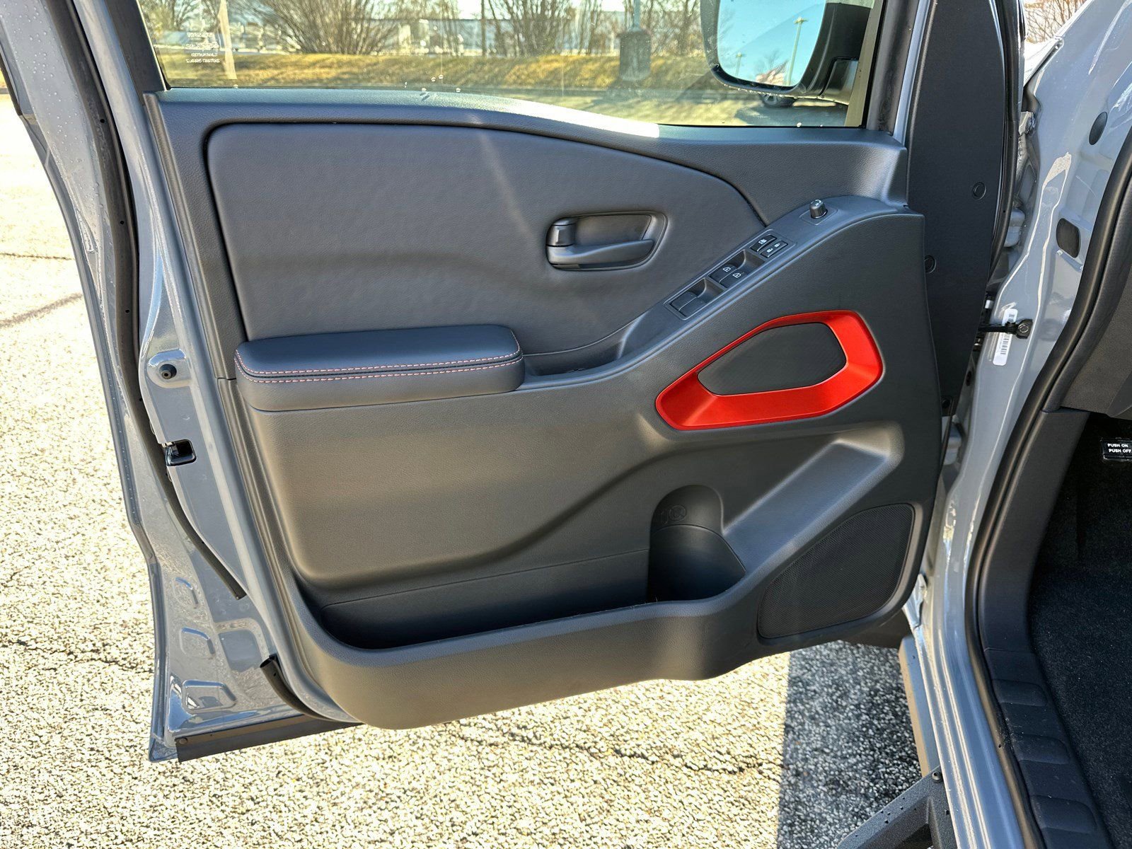 New 2026 Nissan Frontier Pro-X w/ Tow Package RWD image 10
