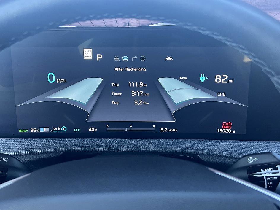 Used 2024 Kia EV6 Light image 21