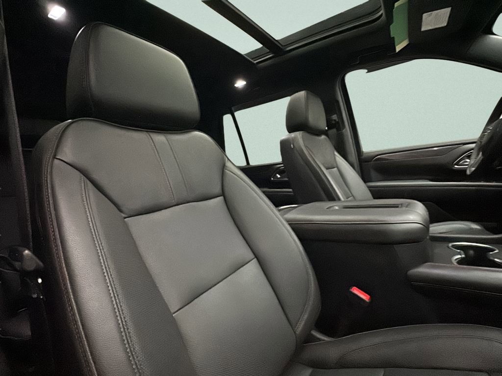 Used 2024 Chevrolet Tahoe RST w/ Sport Performance Package AWD/4WD image 18