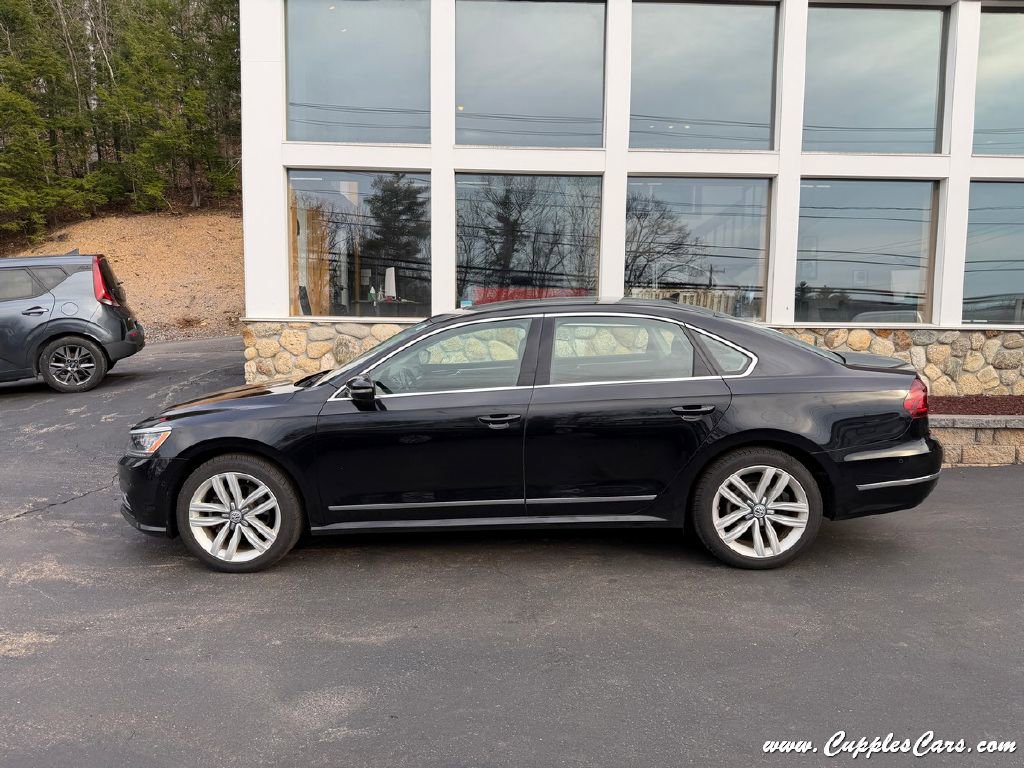 Used 2017 Volkswagen Passat 1.8T SEL Premium FWD image 12