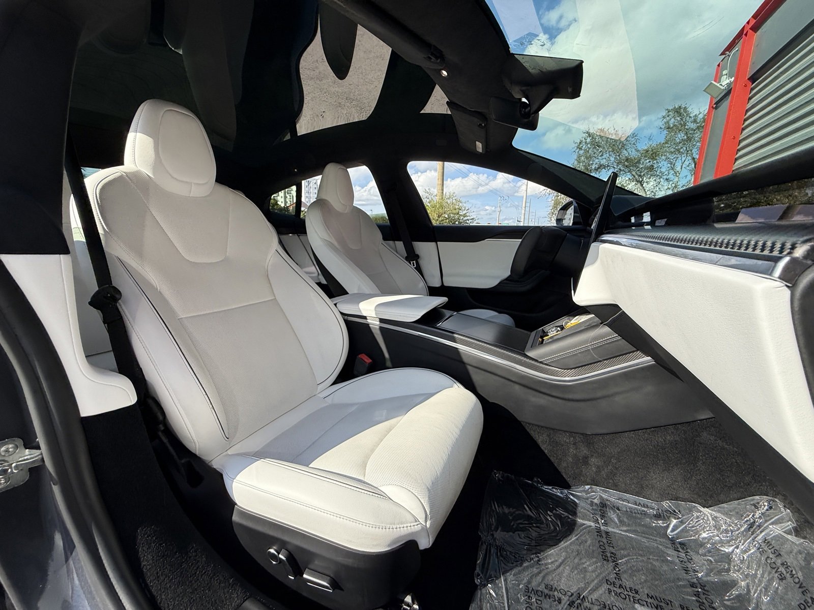 Used 2021 Tesla Model S Plaid image 12