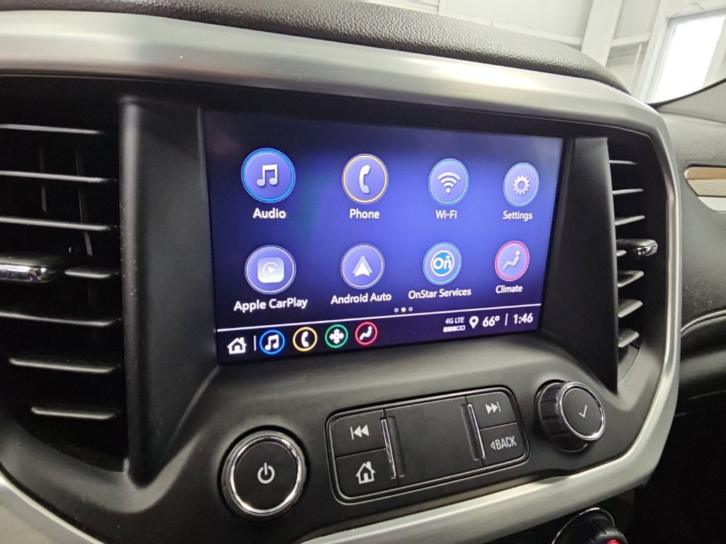 Used 2022 GMC Acadia SLE w/ Driver Convenience Package FWD image 14