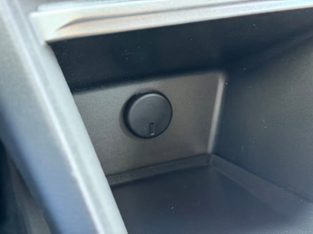 Used 2017 Chevrolet Equinox LS FWD image 14