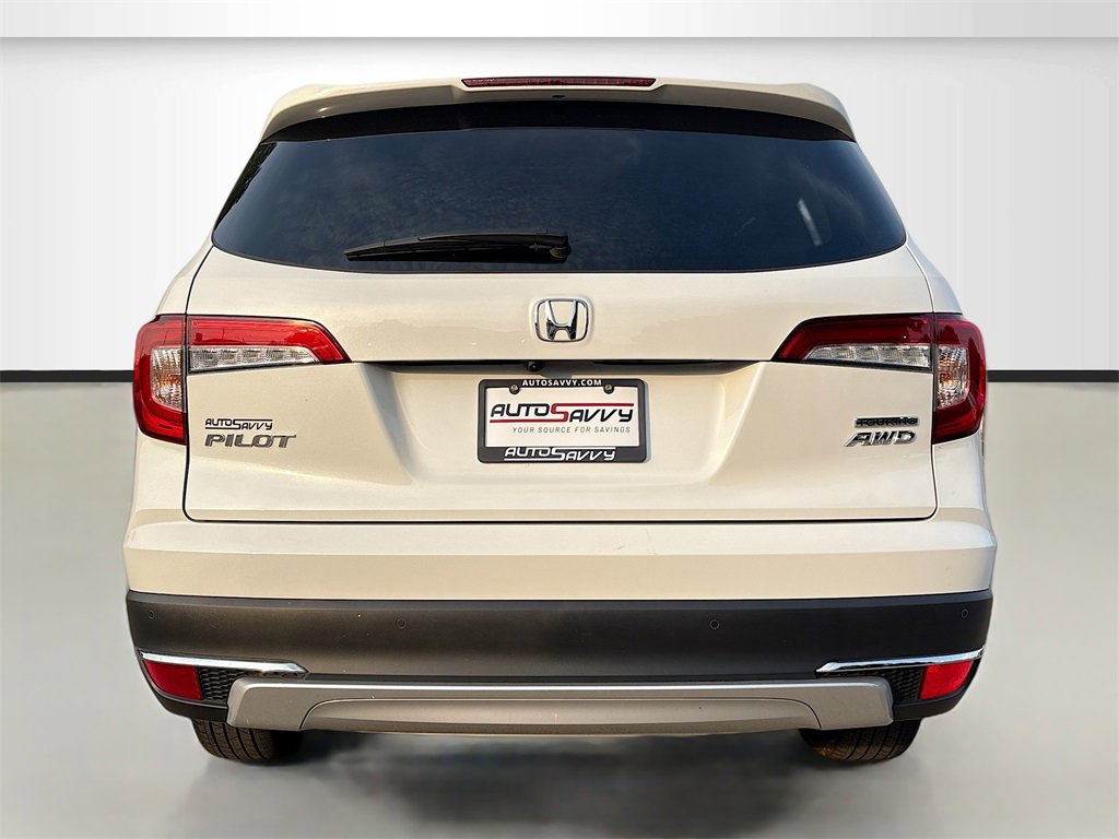 Used 2022 Honda Pilot Touring image 6
