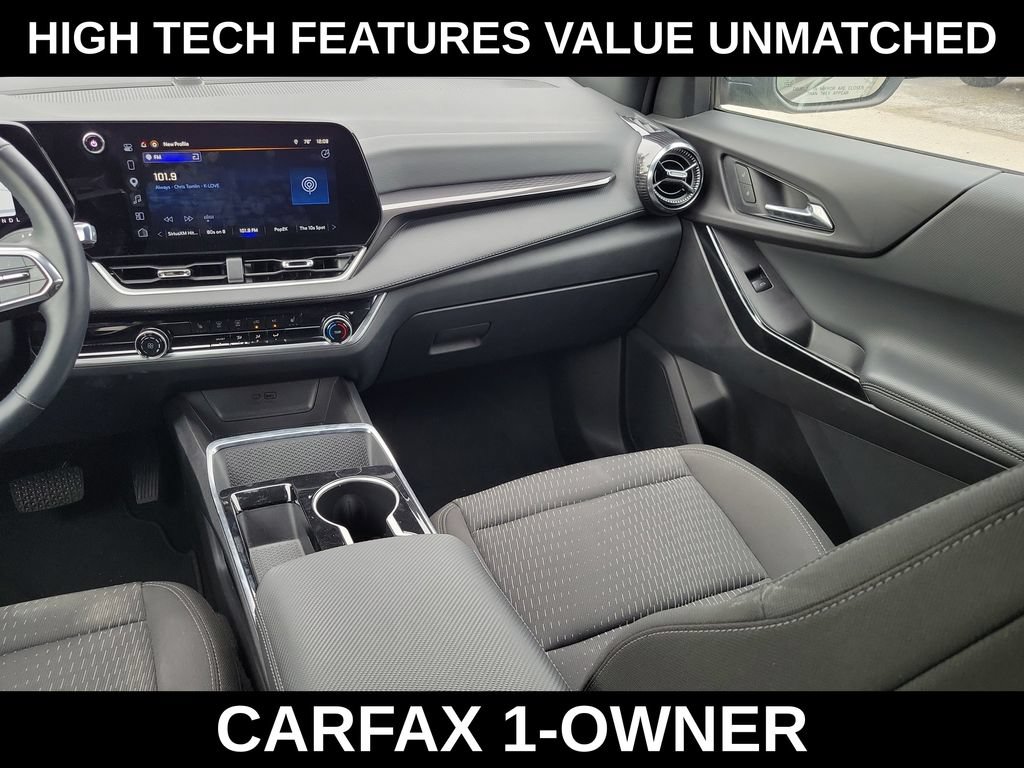 Used 2025 Chevrolet Equinox LT AWD/4WD image 8