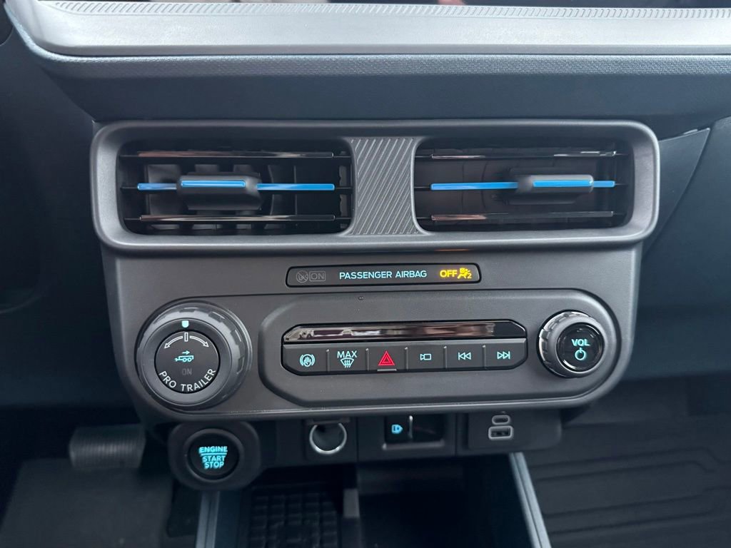 New 2025 Ford Maverick Lobo image 48