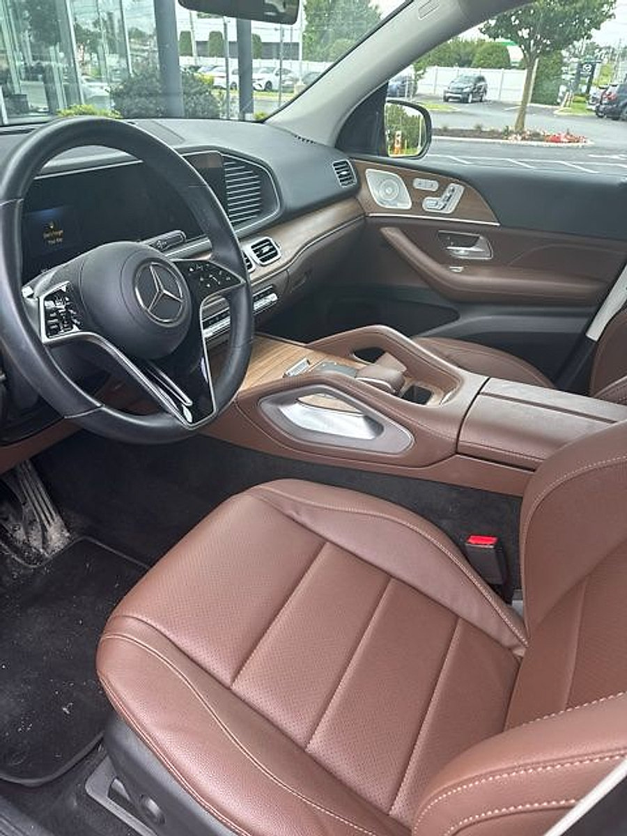 Used 2024 Mercedes-Benz GLE 350 4MATIC image 6