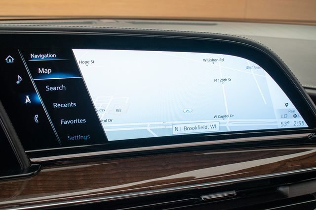 Used 2021 Cadillac Escalade Sport Platinum AWD/4WD image 32