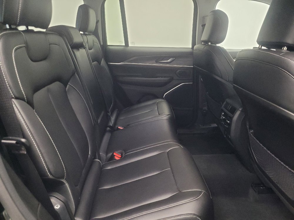 Used 2023 Jeep Grand Cherokee 4WD 4xe image 19