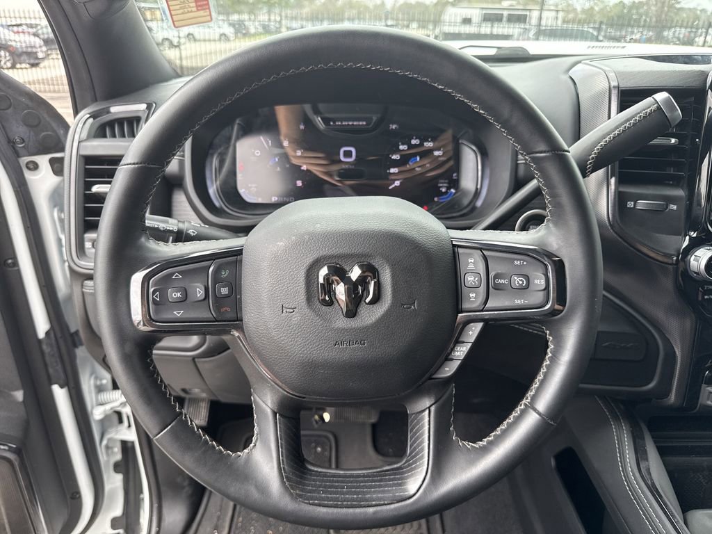 Used 2024 RAM 2500 Limited AWD/4WD image 11