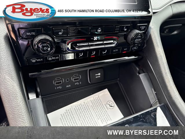 New 2025 Jeep Grand Cherokee L Altitude image 22