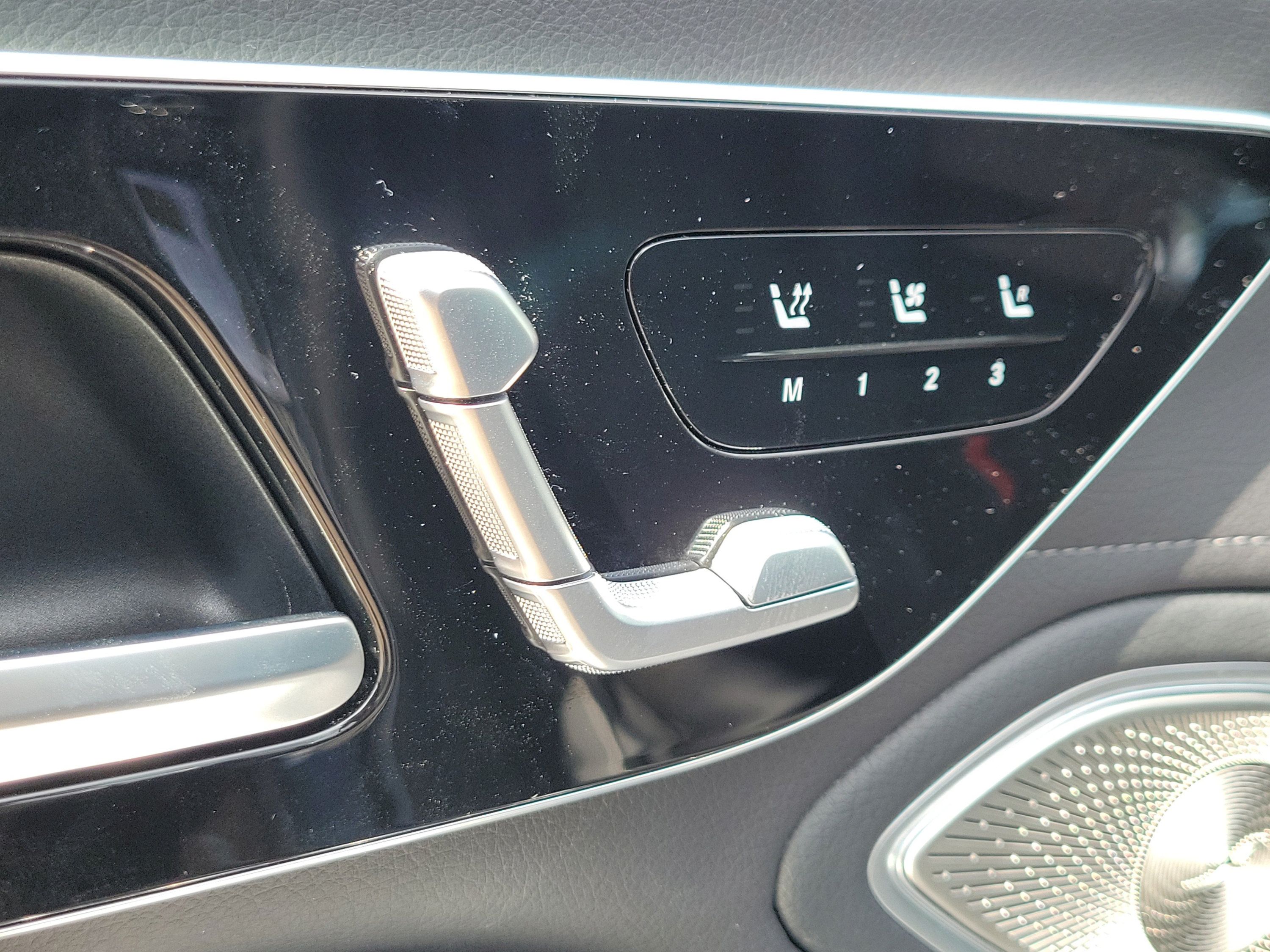Certified 2024 Mercedes-Benz EQS 580 4MATIC Sedan image 17