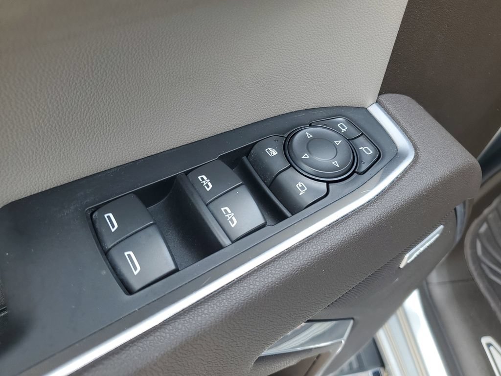 Used 2026 Chevrolet Silverado 1500 LTZ AWD/4WD image 9