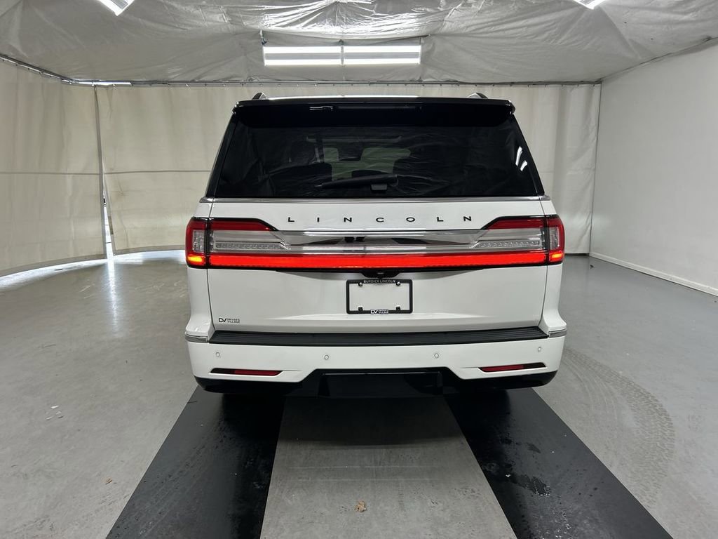 Used 2021 Lincoln Navigator L Black Label w/ Special Edition Package AWD/4WD image 23