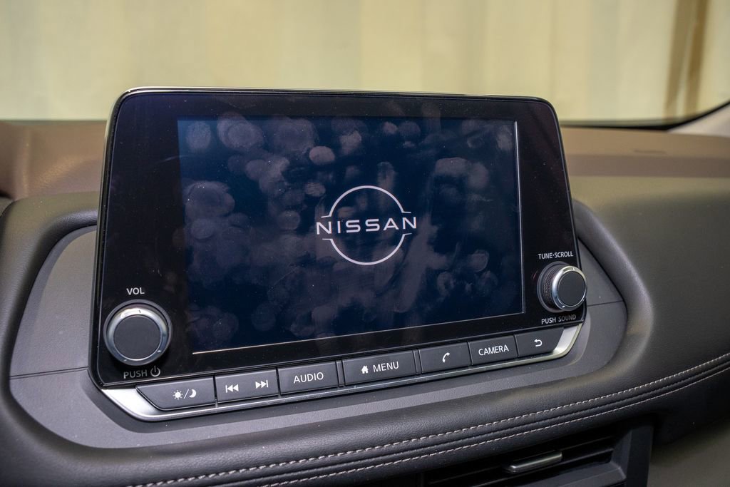 Used 2023 Nissan Rogue SV w/ SV Premium B Package image 14