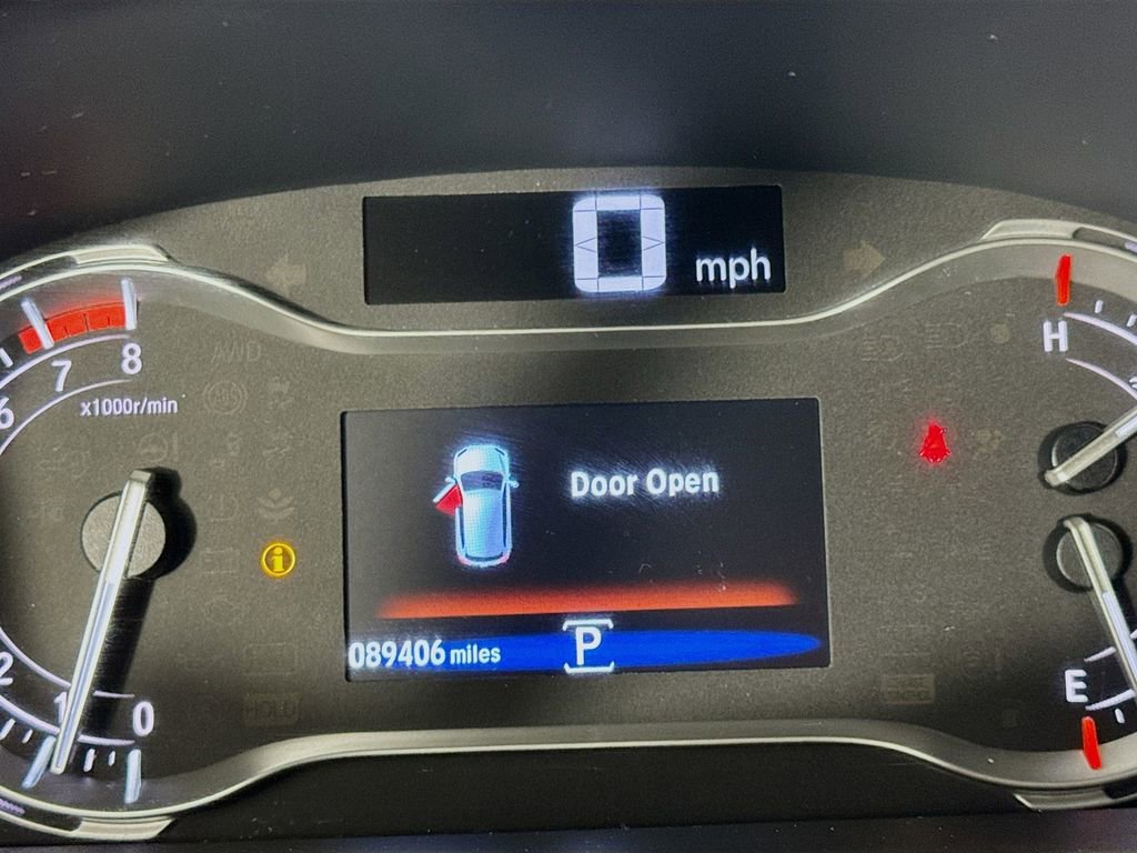 Used 2018 Honda Pilot LX image 15