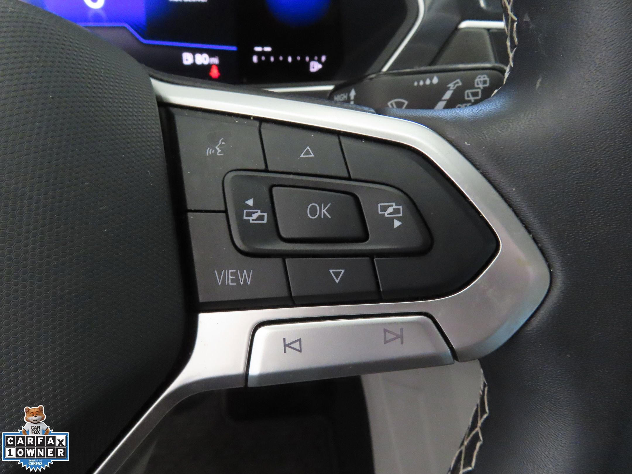 Certified 2024 Volkswagen Tiguan SE FWD image 14