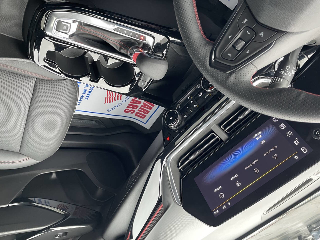 Used 2025 Chevrolet Trax RS w/ Sunroof Package image 23