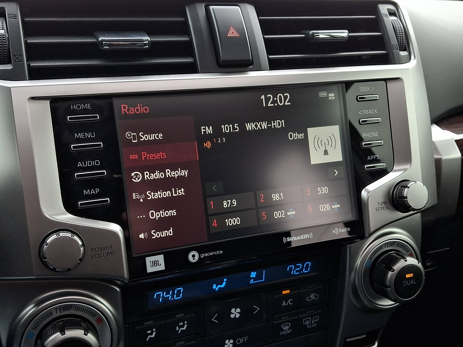 Used 2023 Toyota 4Runner Limited image 17