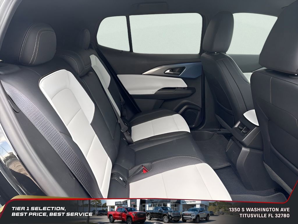 Used 2025 Chevrolet Equinox EV LT image 13