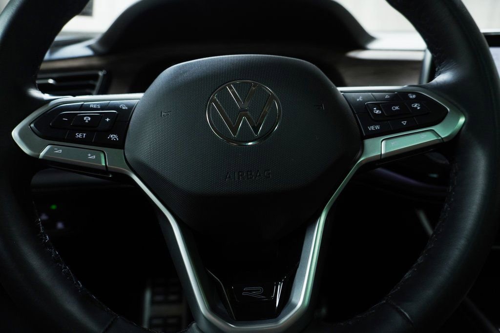 Used 2025 Volkswagen Atlas SEL Premium R-Line AWD/4WD image 19