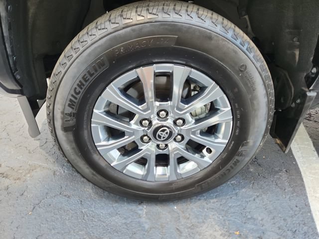 Certified 2025 Toyota Tacoma Limited AWD/4WD image 24