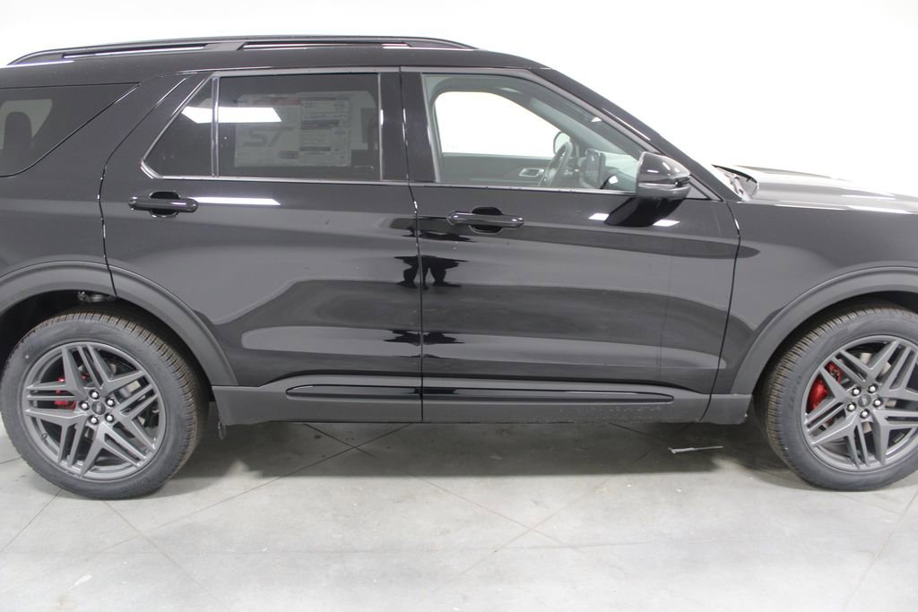 New 2026 Ford Explorer ST w/ Sun And Sound Package image 10