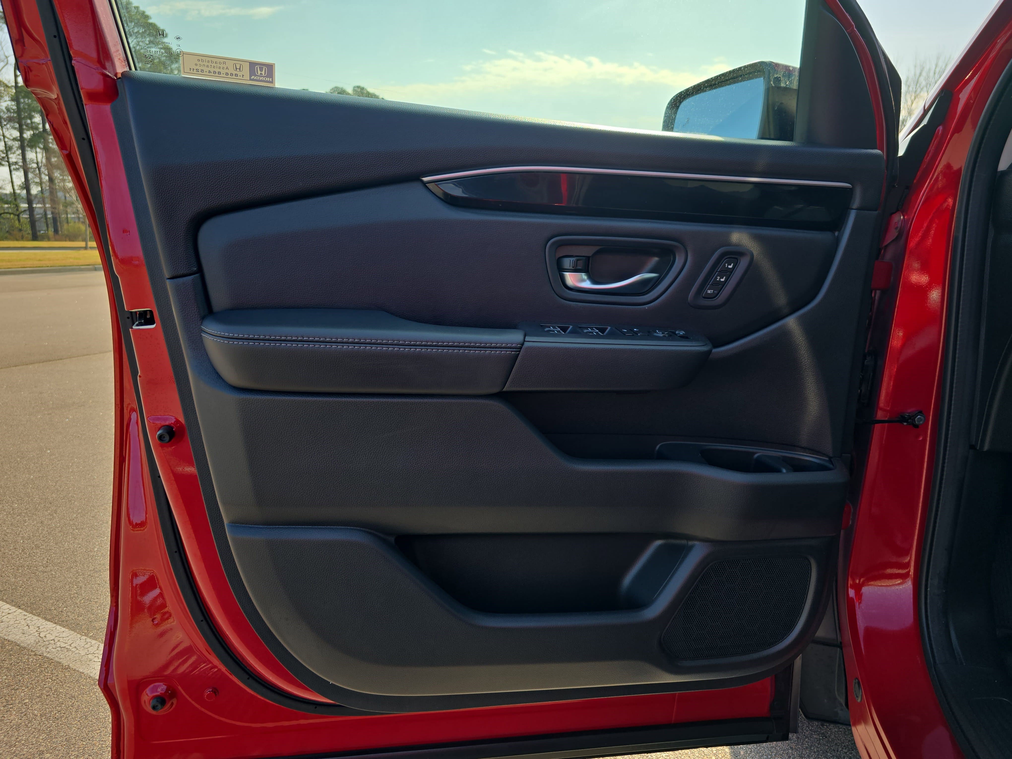 Used 2024 Honda Pilot Touring image 29