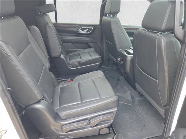Used 2022 Chevrolet Suburban LT w/ LT Signature Package AWD/4WD image 22