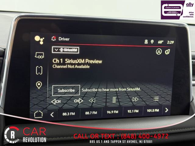 Used 2024 GMC Yukon XL SLT image 28