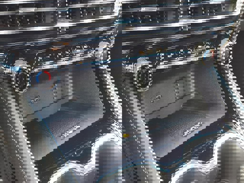 New 2026 Chevrolet Traverse LT w/ Sun and Wheel Package image 21