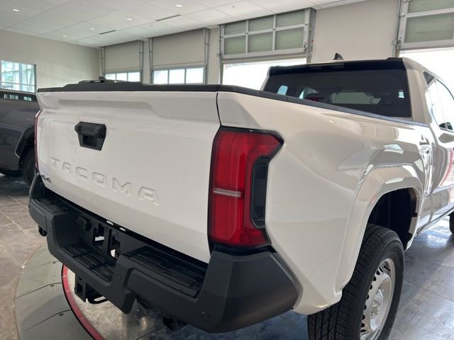 New 2026 Toyota Tacoma SR AWD/4WD image 5