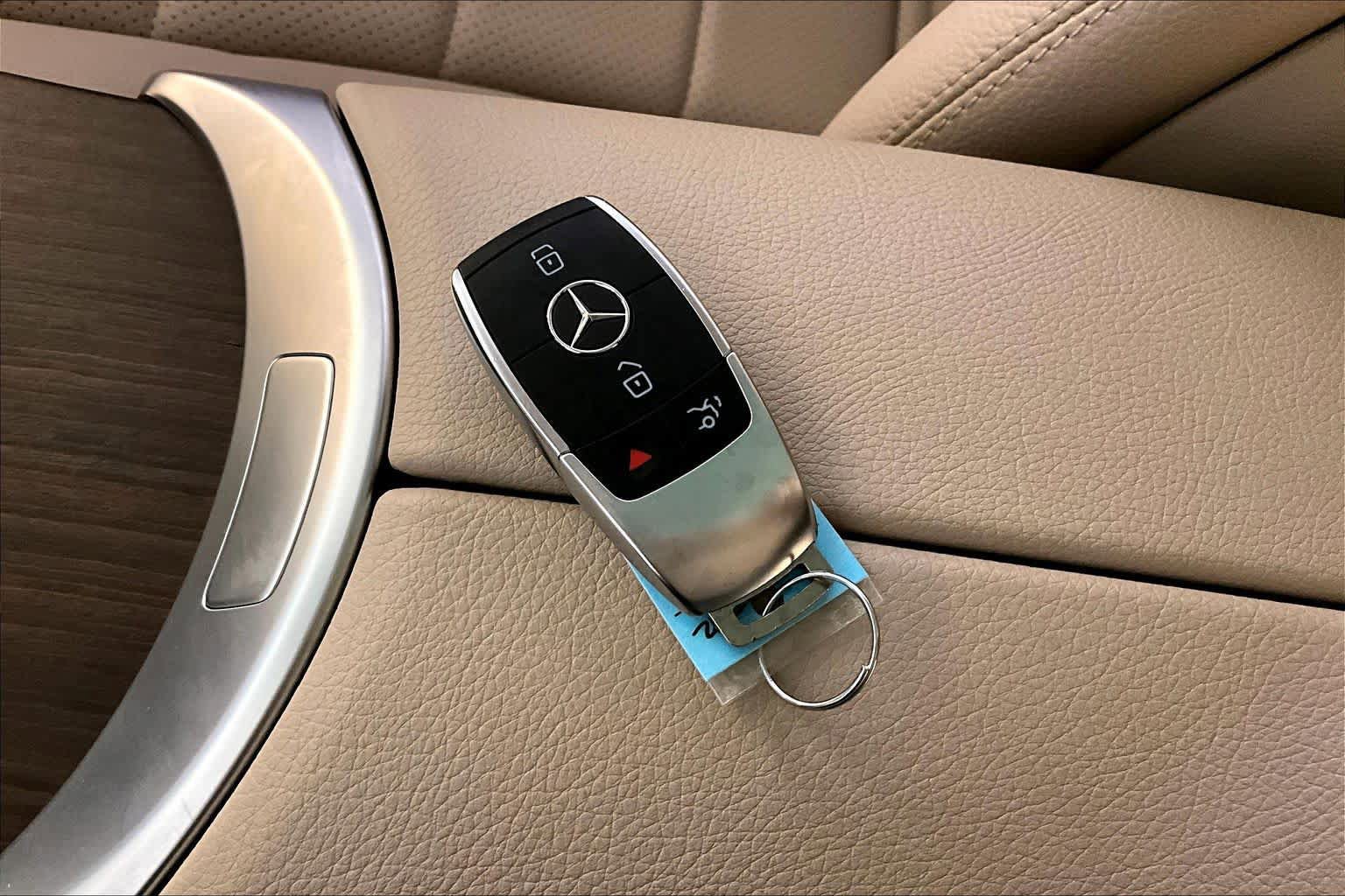 Certified 2022 Mercedes-Benz GLC 300 4MATIC image 15