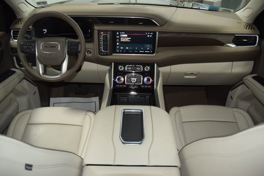 Used 2024 GMC Yukon Denali AWD/4WD image 33