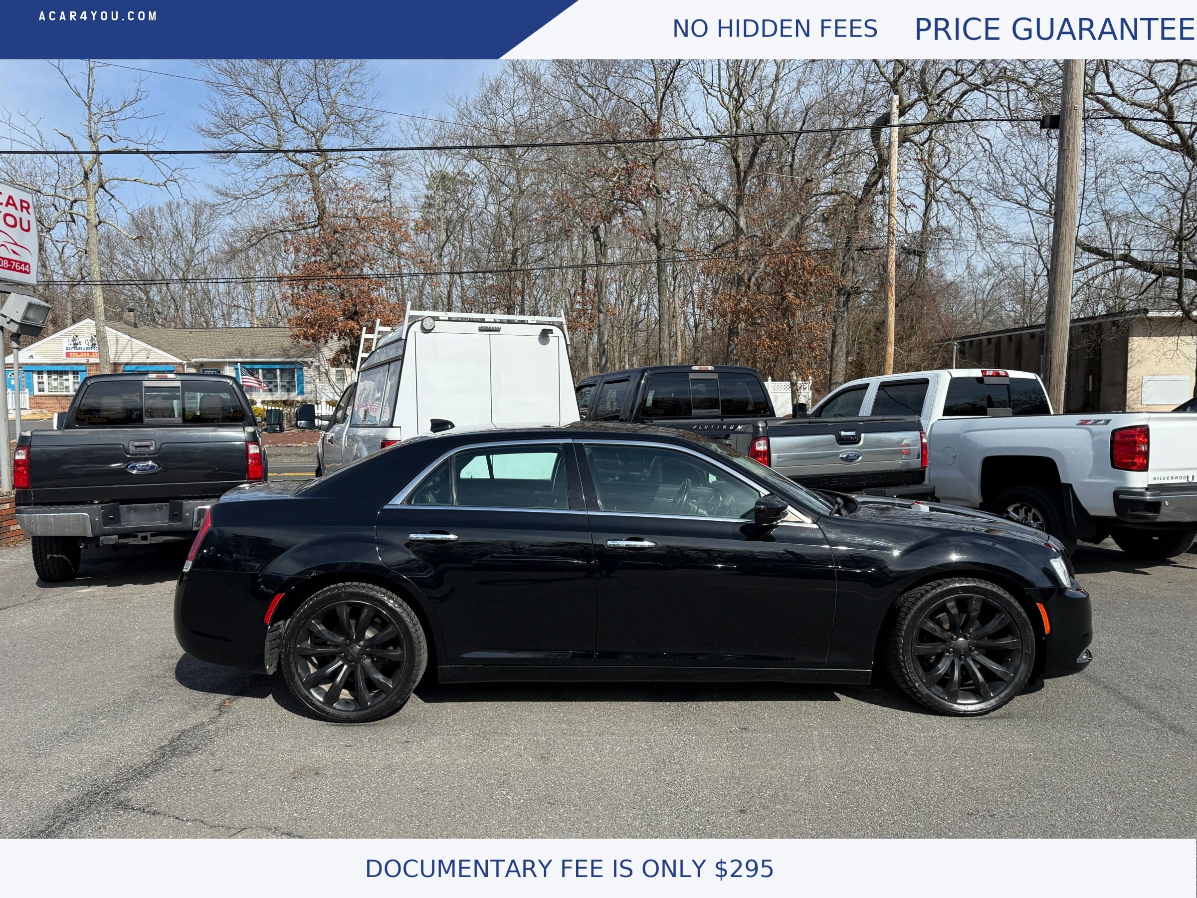 Used 2019 Chrysler 300 Limited image 2