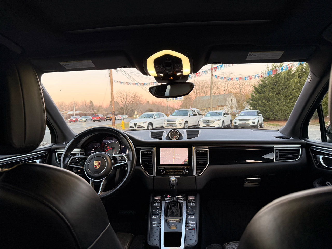 Used 2017 Porsche Macan S image 29